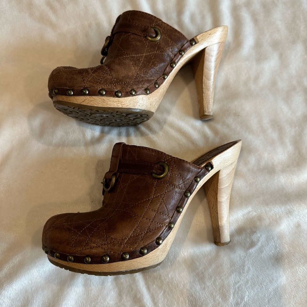 Dior Trotter Clogs - Picture 3 of 3
